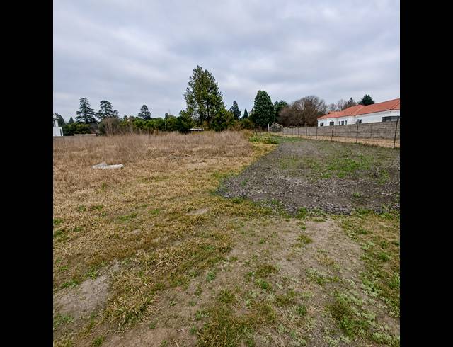 2,024M² VACANT LAND FOR SALE IN HENLEY ON KLIP
